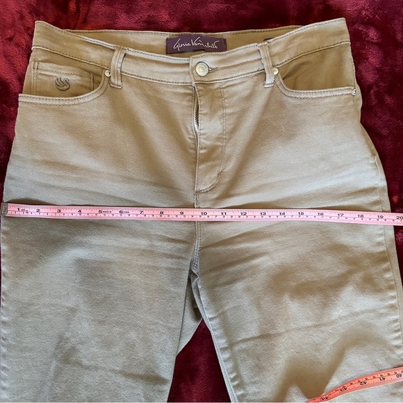 Beige Liz Claiborne - Amanda Jeans/Pants, Size 10 - Picture 12 of 16